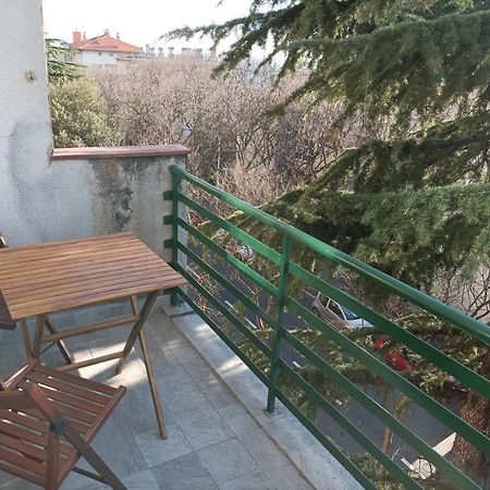 Apartman Pecine Rijeka Ngoại thất bức ảnh